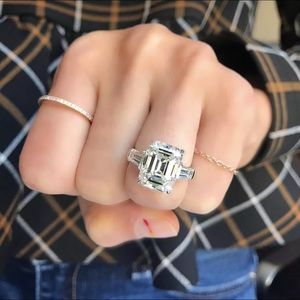 2.55Ct Emerald Cut Swarovski 9x7 Solitaire Ring